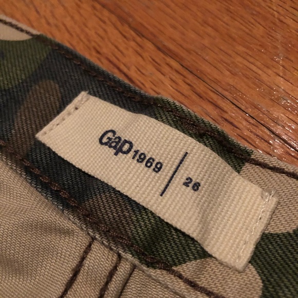 Camouflage mini skirt from Gap - Picture 2 of 2